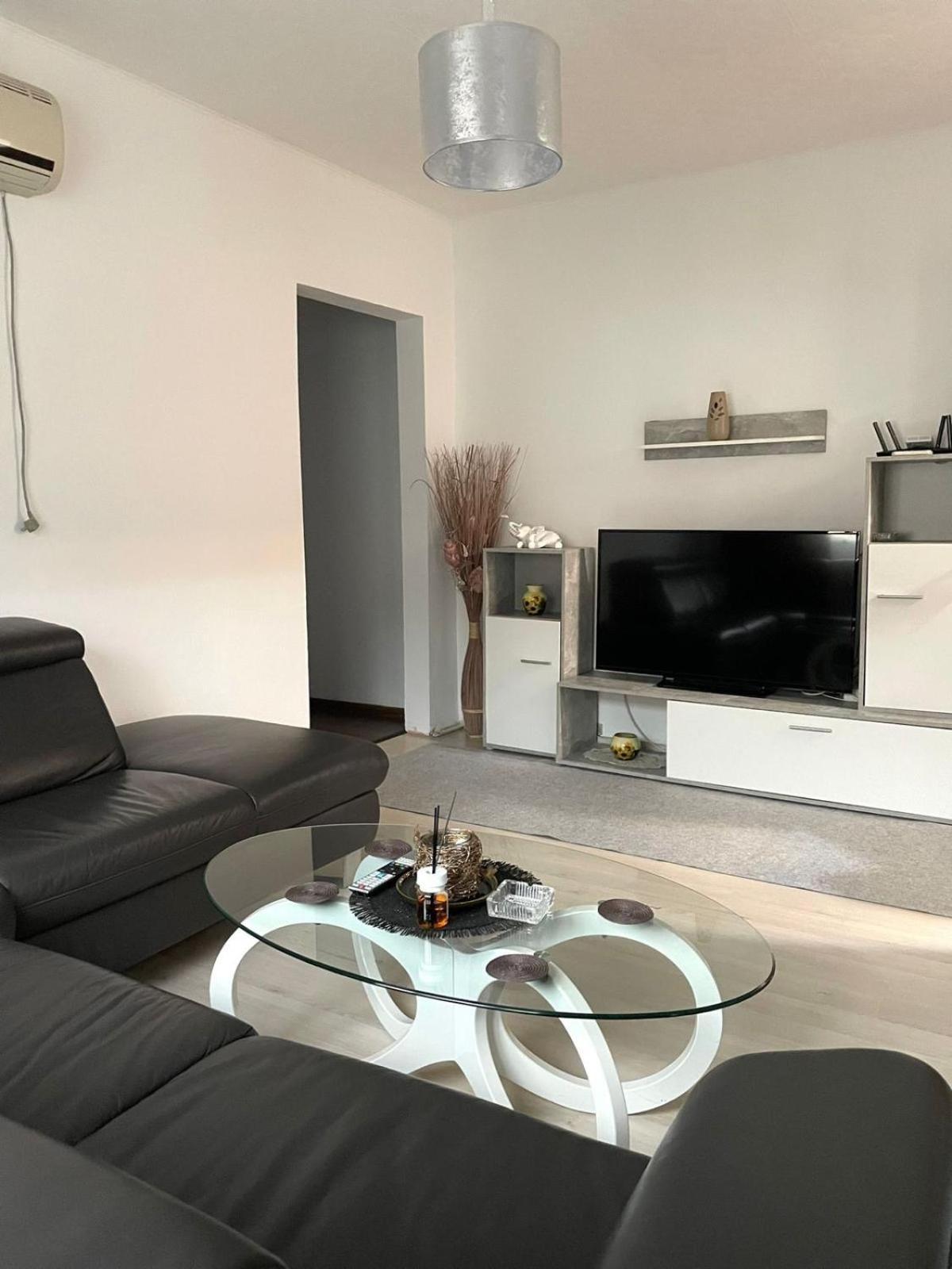 Apartament Inu Orşova 外观 照片